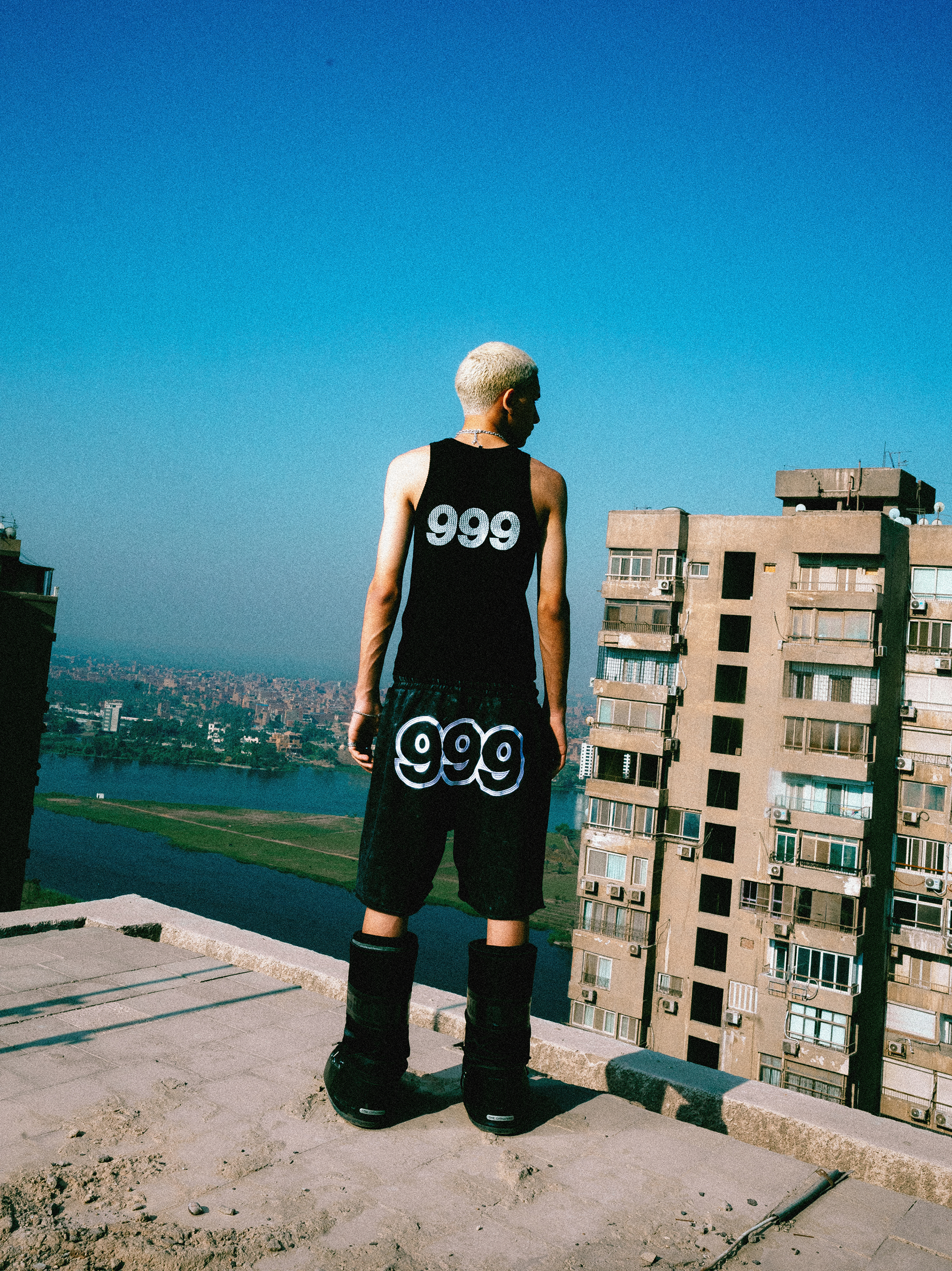 THIRSTY hero image (right)